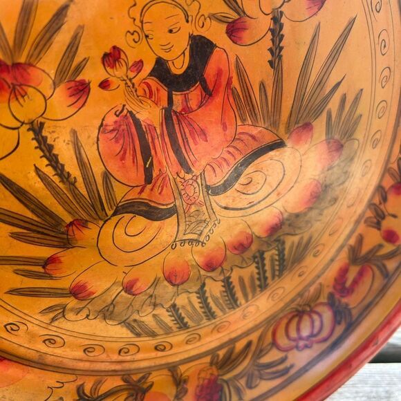 Set of 2 Wax Stamped Vintage Asian Hand Painted Floral Wooden Plates - Picture 11 of 16